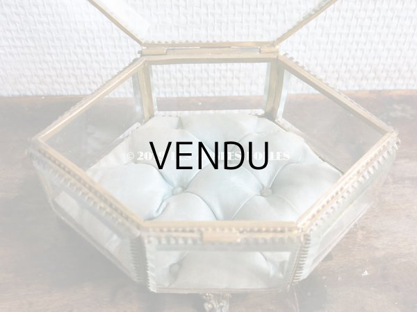 画像6: 19世紀 アンティーク 大きなジュエリーボックス 6角形　淡いブルーのクッション (6)