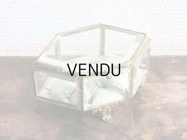 画像3: 19世紀 アンティーク 大きなジュエリーボックス 6角形　淡いブルーのクッション (3)