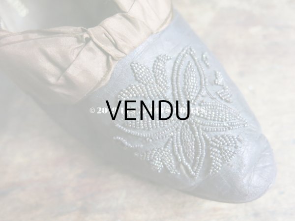 画像5: 19世紀末 アンティーク シューズ メタルビーズの刺繍 ブラウン (5)