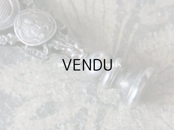 画像4: 1900年代 アンティーク シーリングスタンプ & ブックマーク・ペーパーカッターのセット リボンと花のガーランド　 (4)