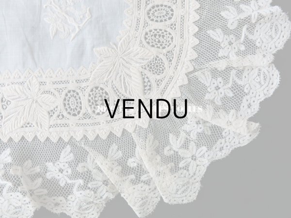 画像14:  19世紀 アンティーク  結婚式のハンカチ リーフ柄＆モノグラム【LR】 のホワイトワーク & 手編みのヴァランシエンヌレース (14)