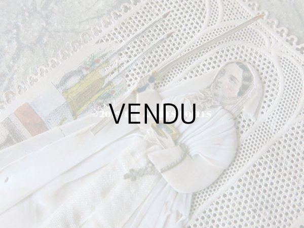 画像3: 1864年 アンティーク  カニヴェ コミュ二オンの少女 レースの透かし柄 (3)