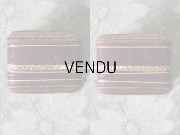 画像5: アンティーク 本革製 ジュエリーボックス 金彩入り ボルドー リングボックス (5)