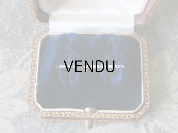 画像8: アンティーク 本革製 ジュエリーボックス 金彩入り ボルドー ピアス用ボックス (8)