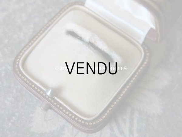 画像8: アンティーク 本革製 ジュエリーボックス 金彩入り ボルドー リングボックス (8)