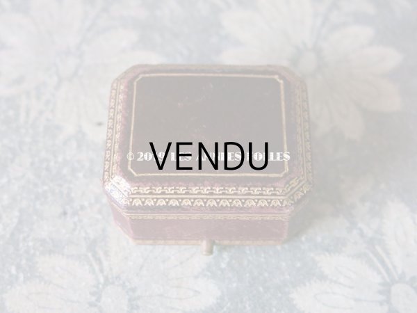 画像3: アンティーク 本革製 ジュエリーボックス 金彩入り ボルドー ピアス用ボックス (3)