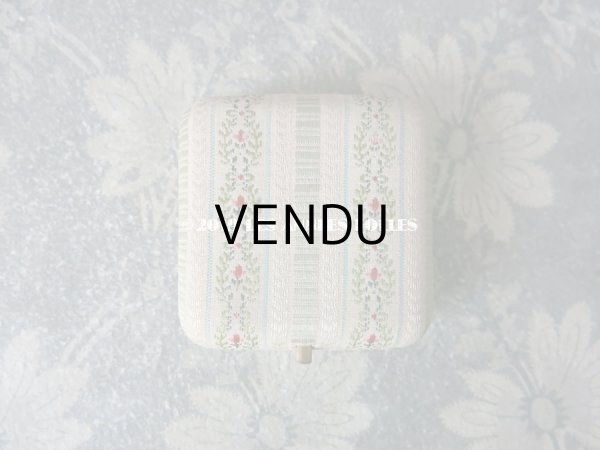 画像4: アンティーク  ジュエリーボックス シルク製ジャガード織 ジュエリーボックス (4)