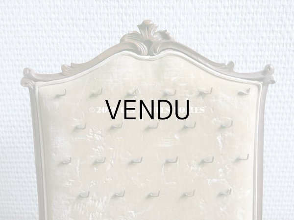 画像3: アンティーク  ジュエリースタンド ジュエリーショップのプレザントワール ペンダントトップ & メダイユ用 (3)