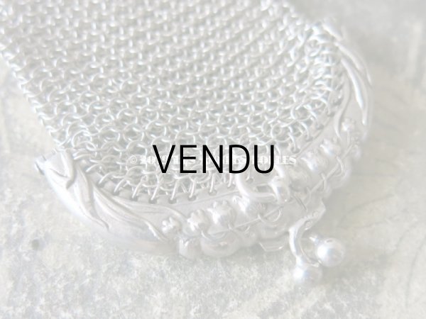 画像4: 1900年代 アンティーク シルバー製 鈴蘭 メタルメッシュのコインケース 仕切り付き (4)