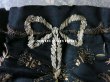 画像3: 19世紀 ナポレオン3世時代 アンティーク リボン刺繍 & 糸刺繍のオモニエール シルク製 (3)