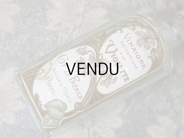 画像2:  アンティーク 菫のパフュームボトル VINAIGRE ANTISEPTIQUE A LA VIOLETTE - GELLE FRERES PARIS - (2)