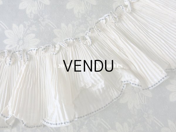 画像9: 1900年代 アンティーク  シルク製 プリーツ ドレスの裾   (9)