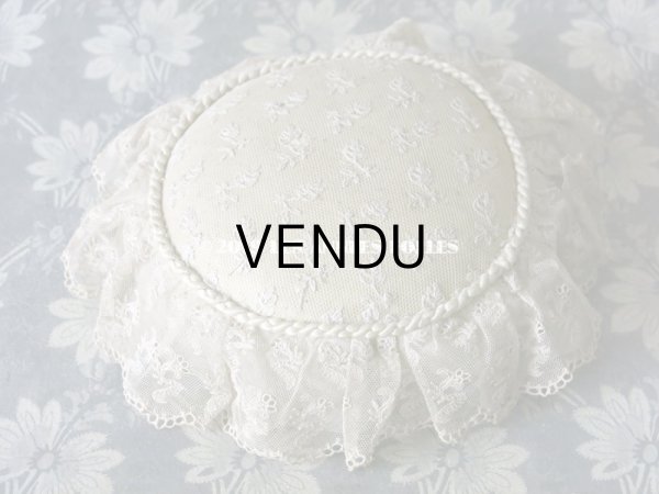 画像8: 19世紀末 アンティーク ショコラトリーの王冠のピンクッション 花模様のレース - LOUIS MARQUIS SIRAUDIN SUCCESSEUR - (8)