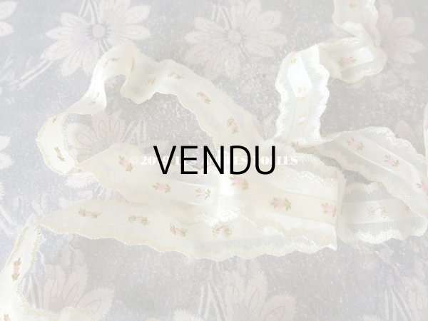 画像7: 1850年代 アンティーク シルク製リボン ピンクの小さな花の刺繍入り 85cm (7)