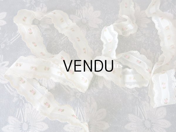 画像5: 1850年代 アンティーク シルク製リボン ピンクの小さな花の刺繍入り 85cm (5)