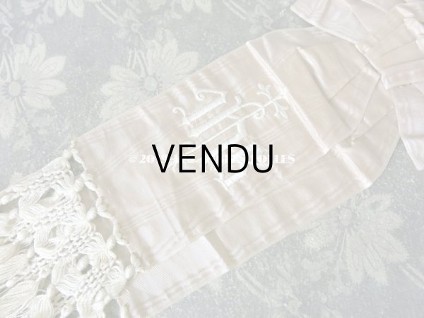 画像3: 1900年代 アンティーク コミュニオンの小さな腕章 ピンクベージュ (3)