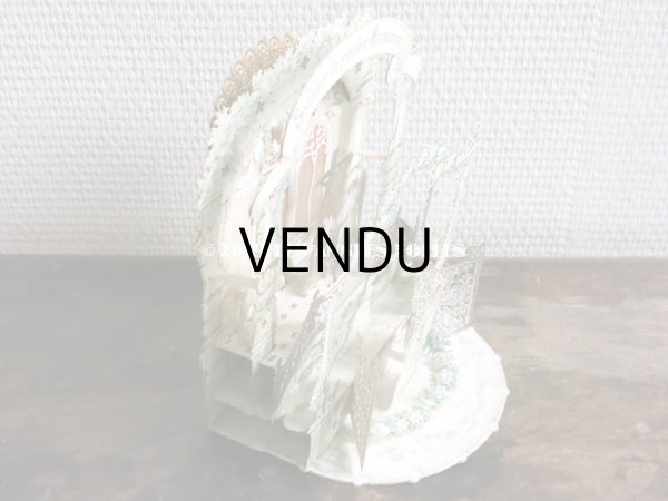 画像7: アンティーク  初聖体の立体カニヴェ コミュ二オンの少女 天使と白薔薇の教会 ポップアップ クロモ (7)