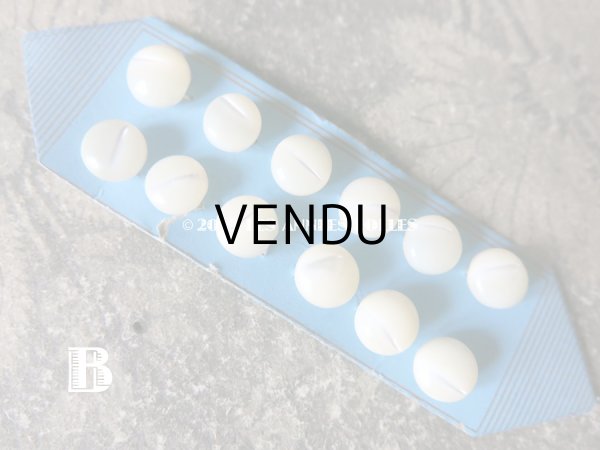 画像4: 【クリスマスセール2019対象外】 アンティーク ドール用 丸ボタン 6〜6.5mm & 7〜7.5mm マザーオブパール製 ボタン シェルボタン 12ピース (4)