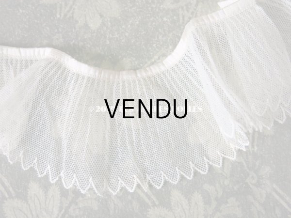 画像3: 1900年代 アンティーク プリーツ加工のチュールレース ドールドレス 1m 淡いピンクの縁取り (3)