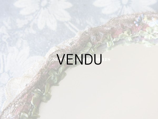 画像16: 未使用 アンティーク リボン刺繍 & ロココトリムの手鏡 ボックス入り (16)