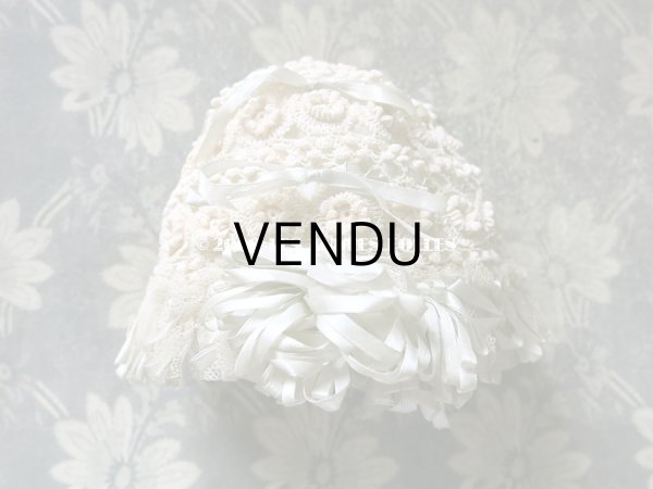 画像4: アンティーク ドール＆ベビー用 レースのボネ パウダーブルー・グリーンのシルクリボン (4)