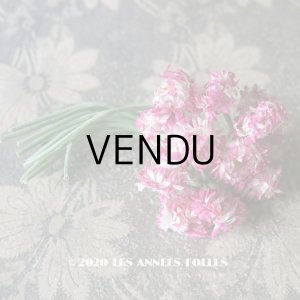 画像: アンティーク ホワイト＆ピンクパープルの布花 コサージュ 