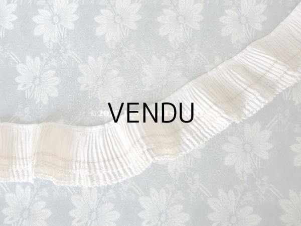 画像3: アンティーク 幅広  2段のプリーツ ドレスの裾 (3)