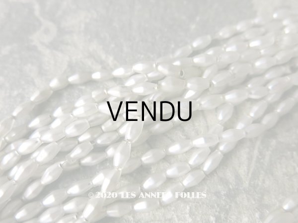 画像1: アンティーク 吹きガラス製 カット入り ビーズ シルバー  スフレビーズ 2.5×5mm 約1370ピース (1)