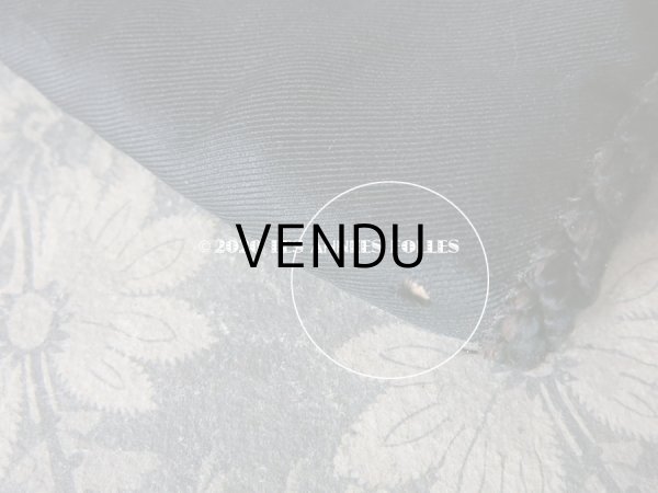 画像7: アンティーク ハンキーケース 黒 モノグラム刺繍 ハンカチ用ポシェット  (7)