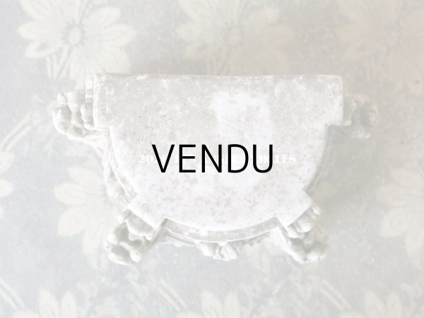 画像4: アンティーク 石膏の小さな台座 リボンのガーランド (4)