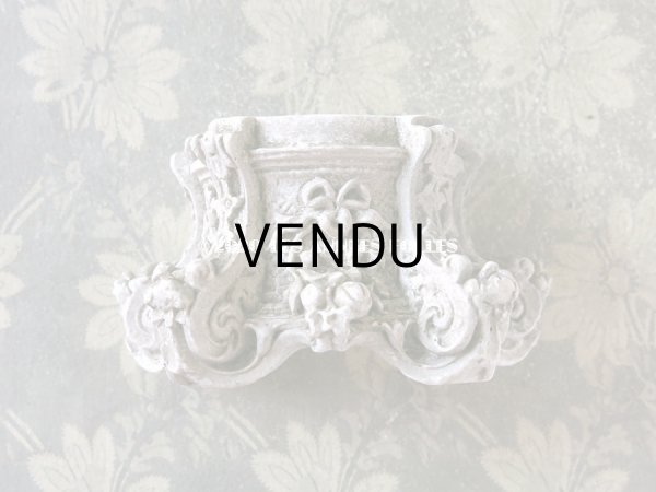 画像6: アンティーク 石膏の小さな台座 リボンのガーランド (6)