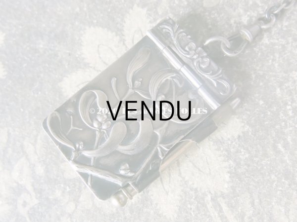 画像9: 1900年代 アンティーク シルバー製 シャトレーヌ ヤドリギ (9)