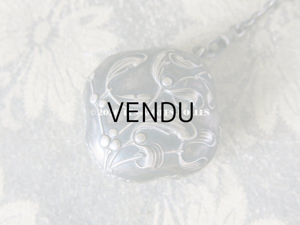 画像4: 1900年代 アンティーク シルバー製 シャトレーヌ ヤドリギ (4)