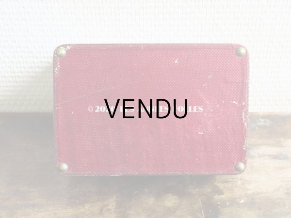 画像12: アンティーク 本革製 ジュエリーケース  ボルドー キルティングのシルク製クッション (12)