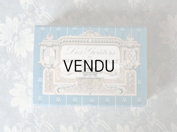 画像3: アンティーク 『 マルキーズ・ ドゥ・セヴィニエ 』のお菓子箱 LES GOUTERS AU CHOCOLAT DE ROYAT - MARQUISE DE SEVIGNE PARIS - (3)