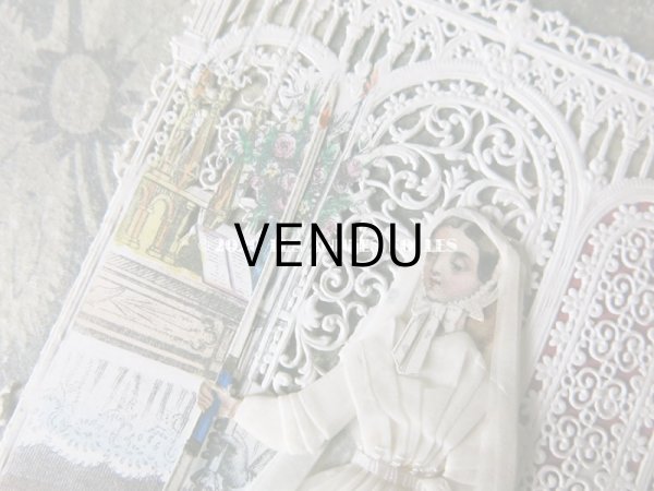 画像4: 1870年 アンティーク  初聖体のカニヴェ コミュ二オン レースの透かし柄 (4)