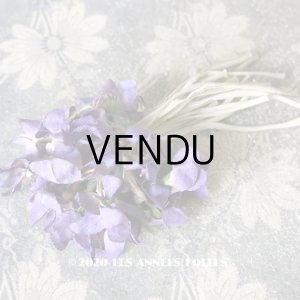 画像: 1900年代 アンティーク 菫のブーケの布花 コサージュ 