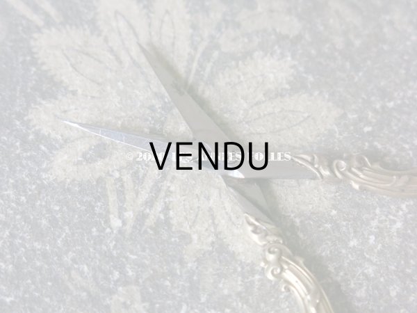 画像10: 19世紀初頭 シャルル10世時代 アンティーク ヴェルメイユ製  裁縫道具のセット (10)