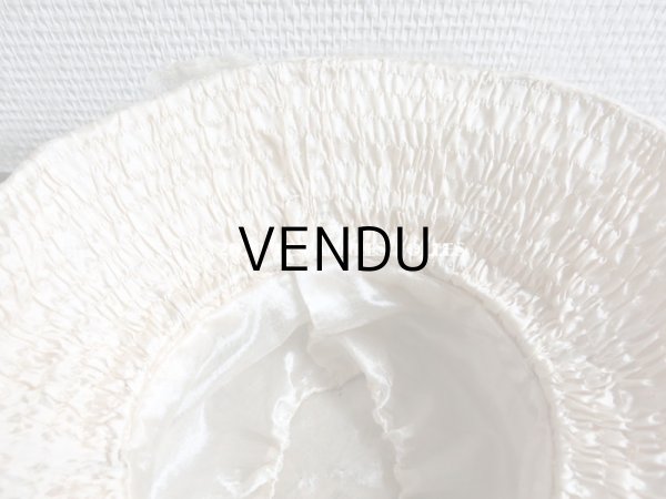 画像13: 19世紀末 アンティーク 小さな女の子用 帽子 箱付き パウダーピンクのシルクサテン＆シルクシフォン (13)