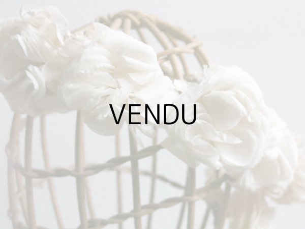 画像11: アンティーク 薔薇とその蕾の花冠 オフホワイト 布花のヘッドリース ティアラ (11)