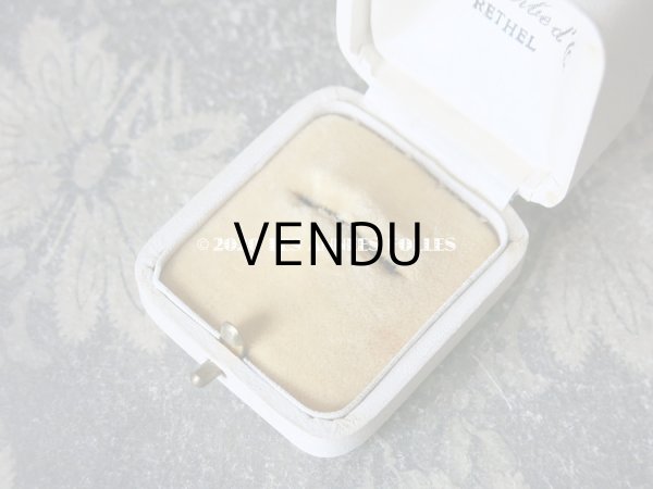 画像7: アンティーク ジュエリーボックス 金彩入り オフホワイト リングボックス (7)