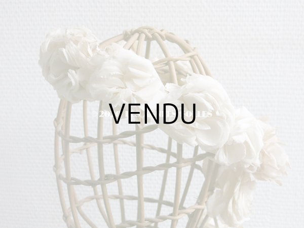 画像6: アンティーク 薔薇とその蕾の花冠 オフホワイト 布花のヘッドリース ティアラ (6)