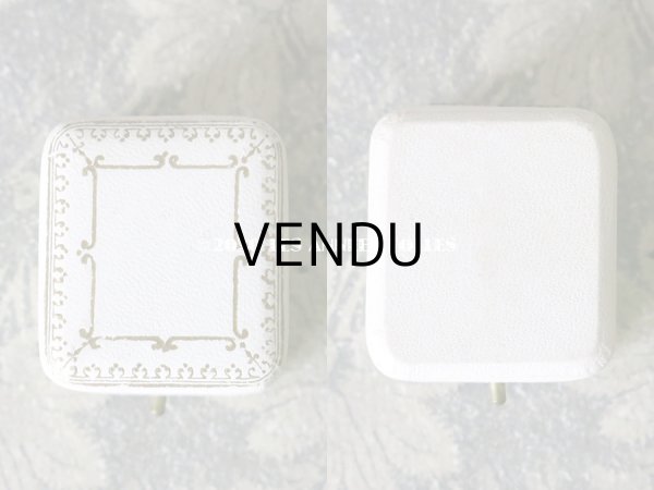 画像3: アンティーク ジュエリーボックス 金彩入り オフホワイト リングボックス (3)