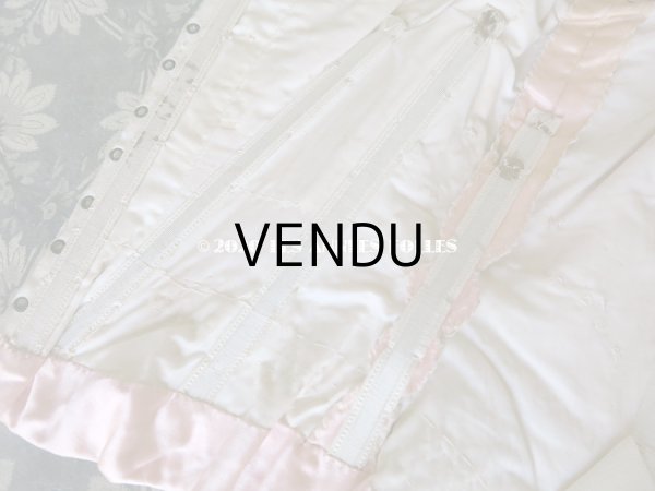 画像16: 1900年代 アンティーク ピンクのリボンが結ばれた少女のアンサンブル コルサージュ & スカート  (16)