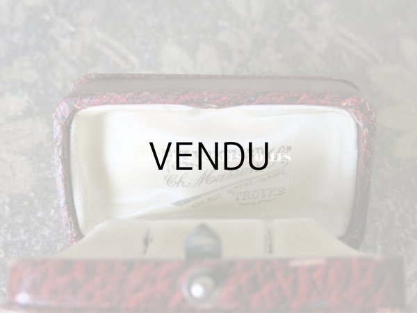 画像7: アンティーク ジュエリーボックス ピアス用 金彩入り レッド (7)