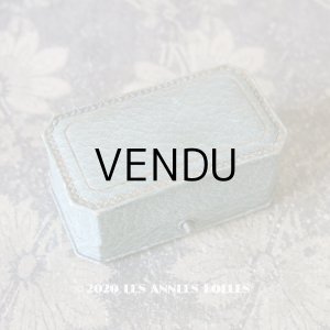 画像: アンティーク ジュエリーボックス ピアス用 金彩入り グレイッシュブルー