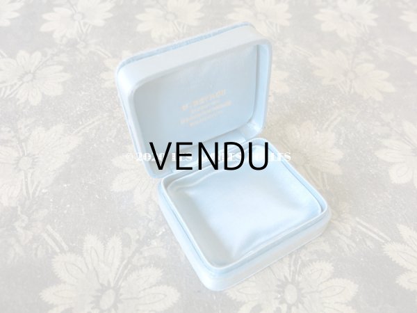 画像6: アンティーク ジュエリーボックス イニシャル入り シルクサテン パウダーブルー (6)