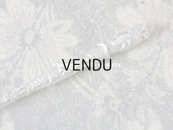 画像4: 19世紀 アンティーク ペン軸 シルバー製 ロカイユ装飾 (4)