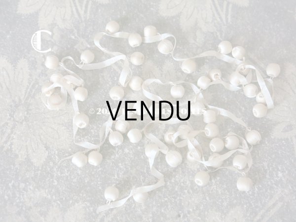 画像10: 19世紀末 アンティーク シルク製 小さなポンポン付 トリム オフホワイト (10)