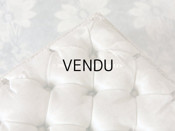 画像6: 19世紀末 アンティーク シルク製 チョコレートのお菓子箱  (6)